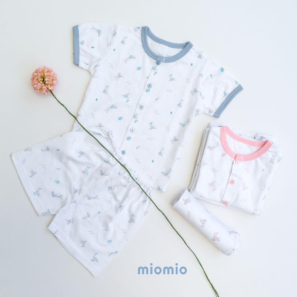 Bộ quần áo Miomio ngắn tay cài giữa 100% cotton mỏng mát