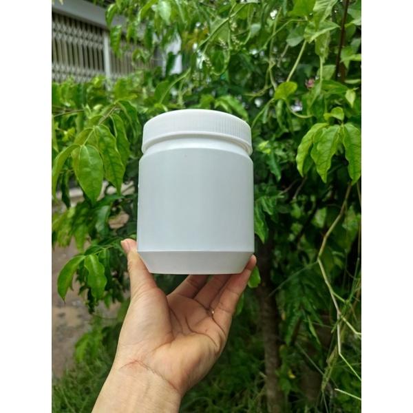 Hủ 500gr màu trắng đục