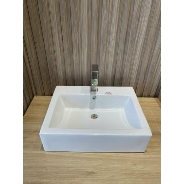 Lavabo sứ đặt bàn vuông men nano tuyết cao cấp KT 56*45*15