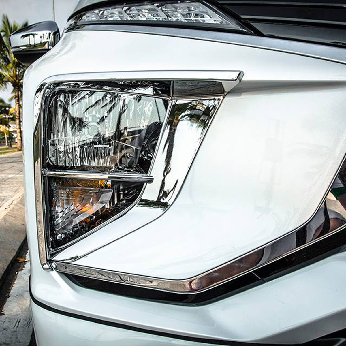 Ốp Viền Đèn Pha, Hậu Mạ Crom Dành Cho Xe Ô Tô Xpander 2018-2019