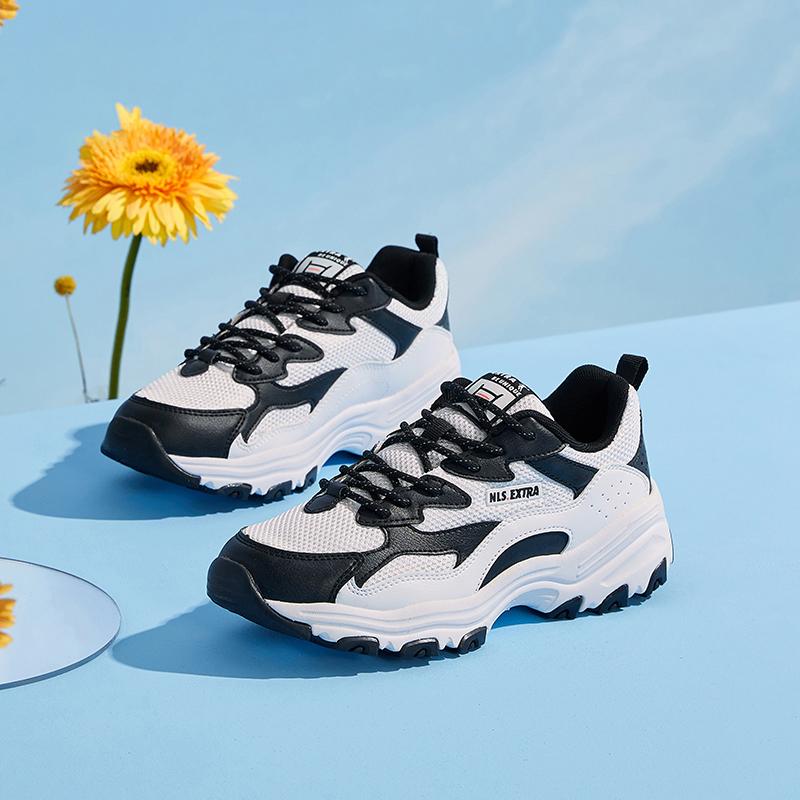 QIAODAN Giải Trí Giày Nữ 2023 Thời Trang Giày Thể Thao Thanh Lịch Thoải Mái Thoáng Khí Giày Sneaker Nữ XM4690325 Giảm Giá Color: Black White Shoe Size: 7