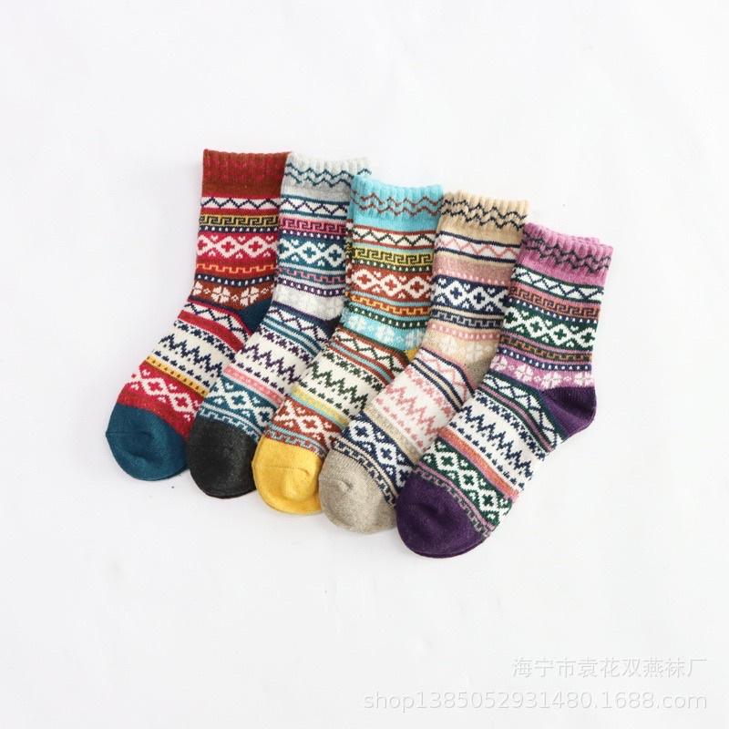 Vớ Tất Thổ Cẩm Nữ Vintage cổ cao, hoạ tiết hình sóng, hình thoi, hàng cao cấp.
