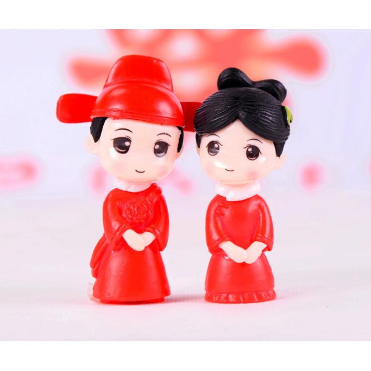 Mô hình đôi cô dâu chú rể trang phục truyền thống màu đỏ trang trí tiểu cảnh, móc khóa, DIY