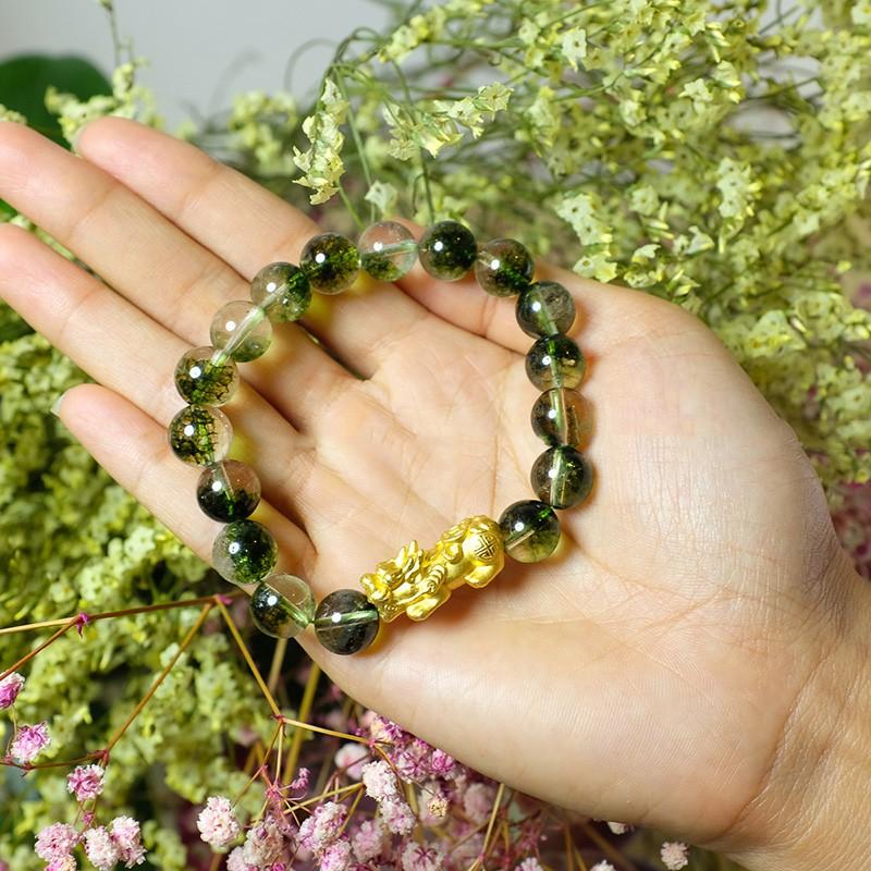 Vòng tay đá. thach anh Ưu Linh Xanh Lá chất lượng 5A mix Tỳ Hưu Vàng