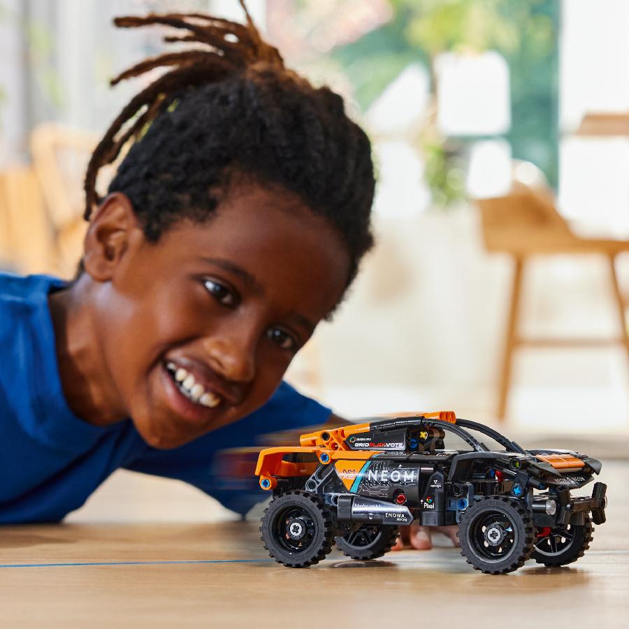 Đồ Chơi Lắp Ráp Xe Đua Địa Hình Neom Mclaren Extreme E LEGO TECHNIC 42166 (252 chi tiết)