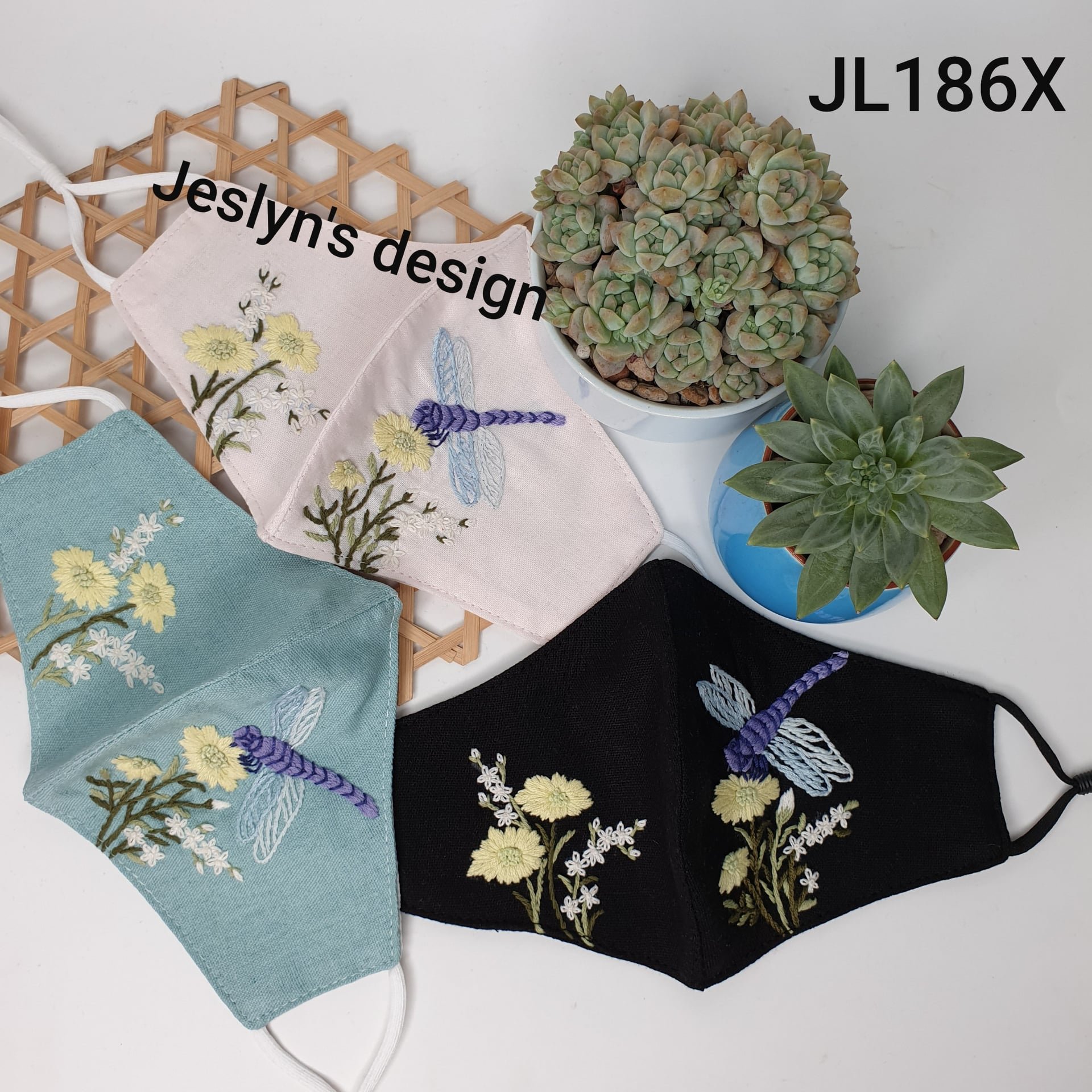 Khẩu trang thêu tay vải linen JL186X