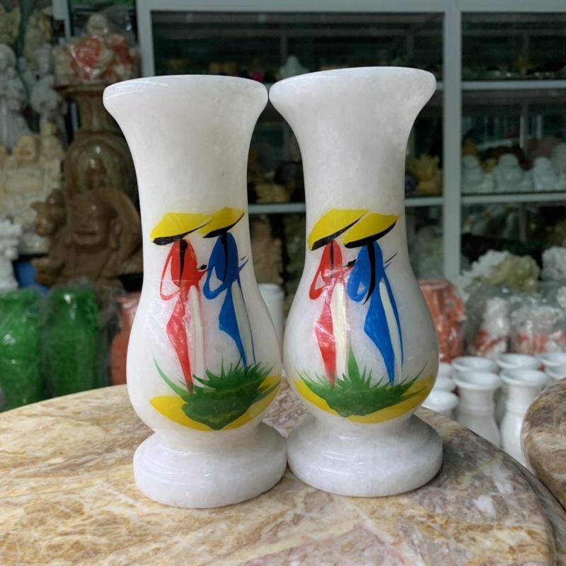 Cặp Bình Vẽ Cô Gái Đá Trắng - cao 18.5cm