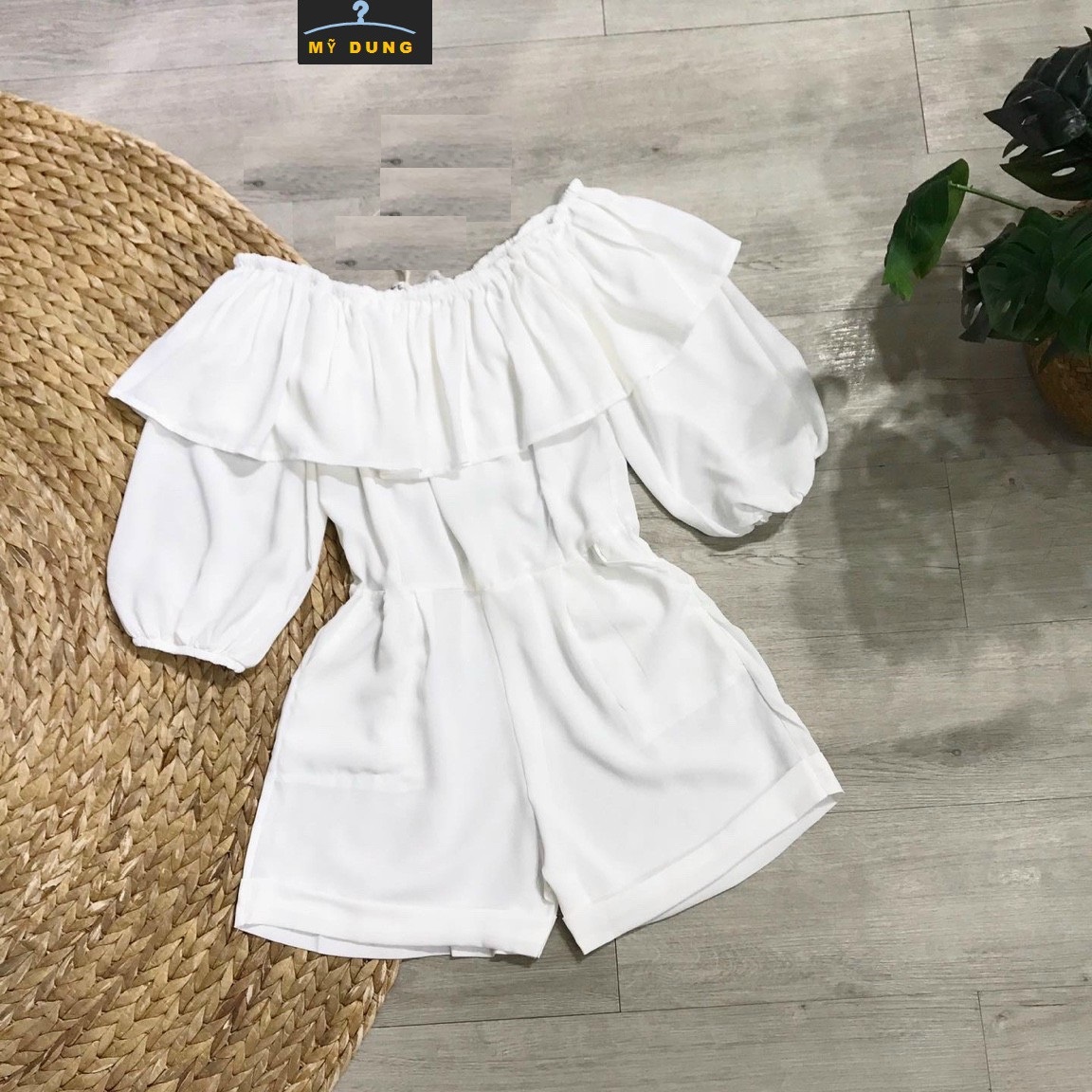 JUMPSUIT ĐÙI  BẸT VAI BÈO -TAY LỠ- GỢI CẢM