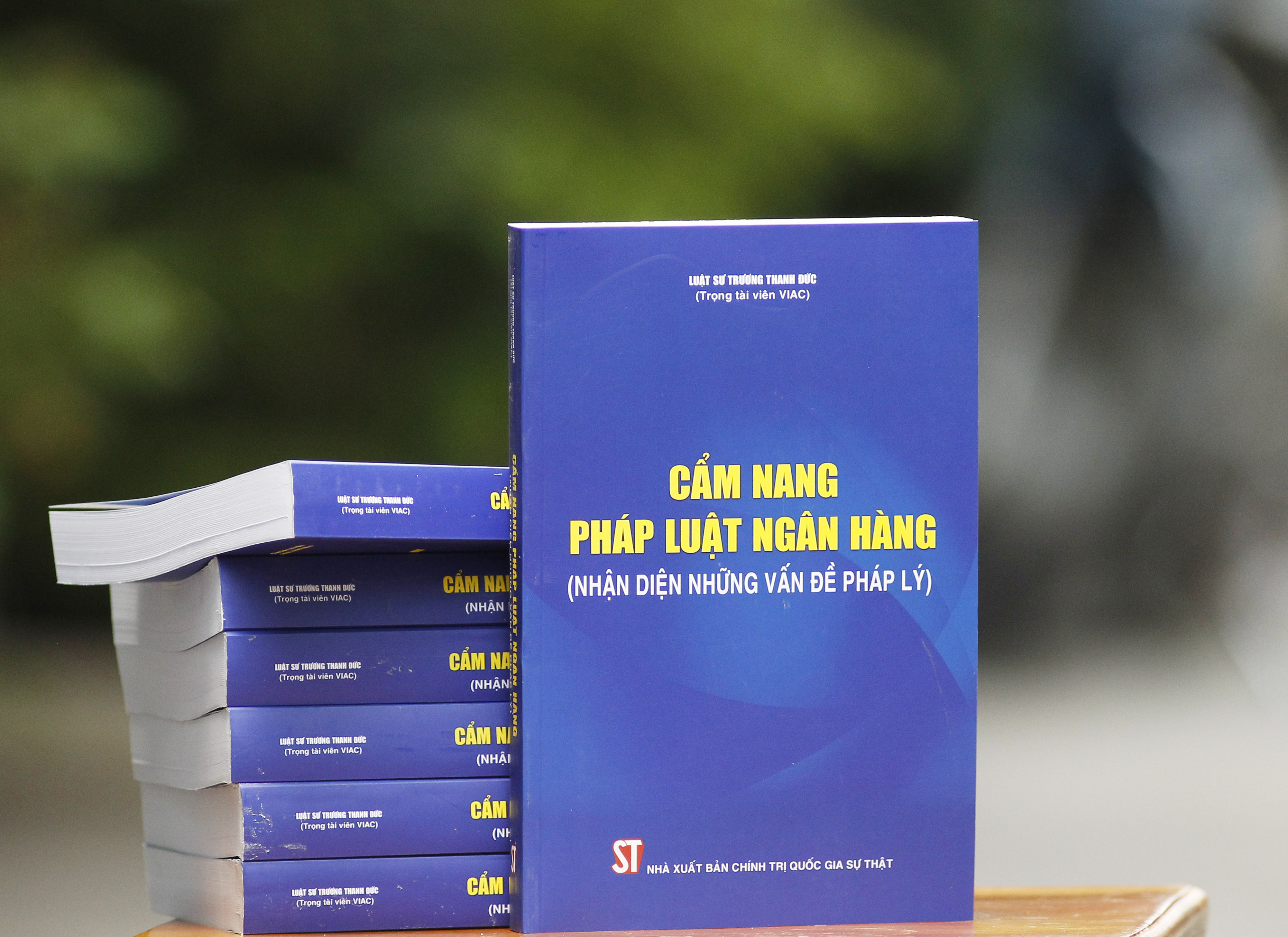 Cẩm nang pháp luật ngân hàng (Nhận diện những vấn đề pháp lý)