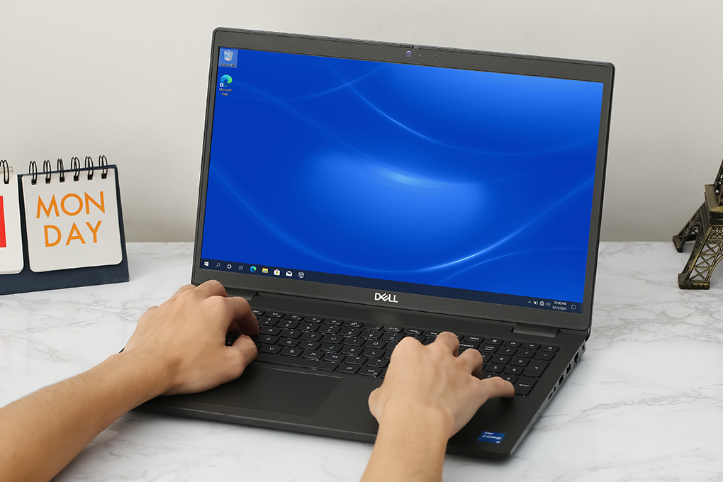 Dell Latitude 3520 i7 1165G7/8GB/512GB/15.6&quot;F/Win10 Pro/(70261780)/Đen - Hàng chính hãng