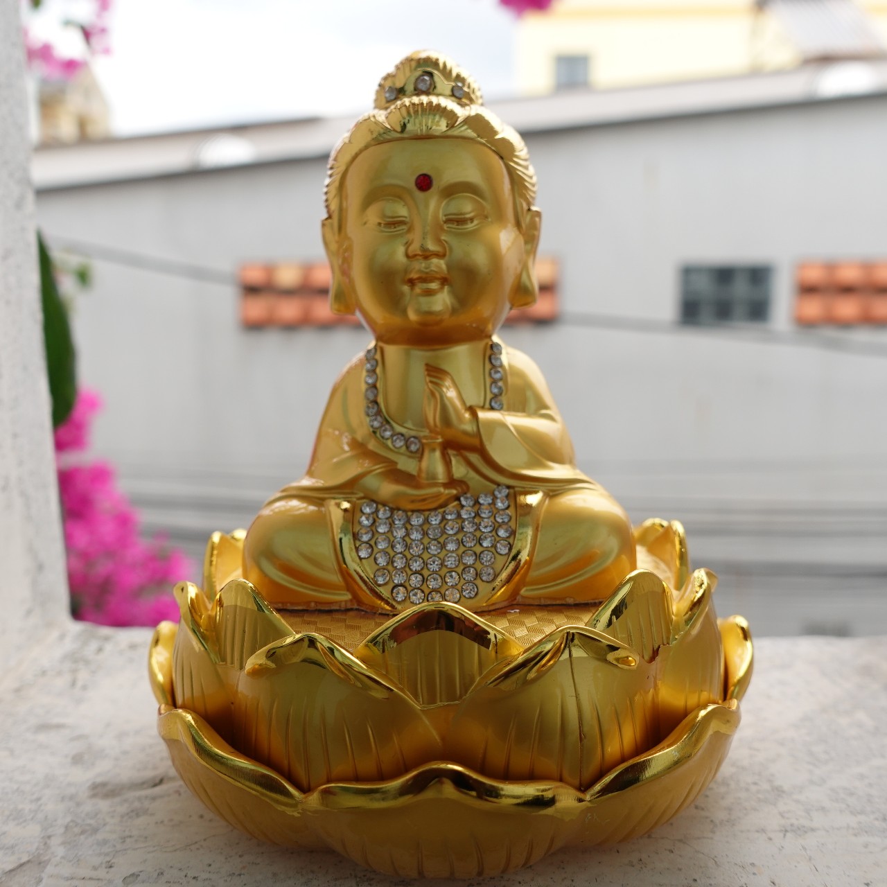Tượng Phật bà Quan Âm trang trí xe hơi để bàn - T048