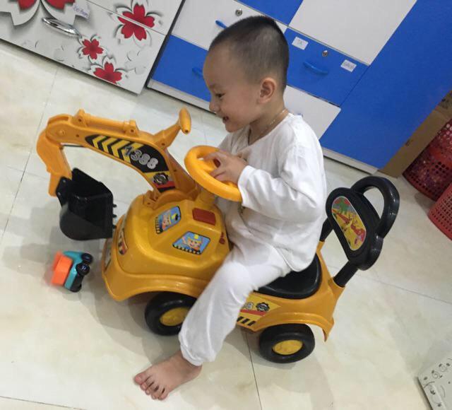 Xe Cẩu Chòi Chân mini