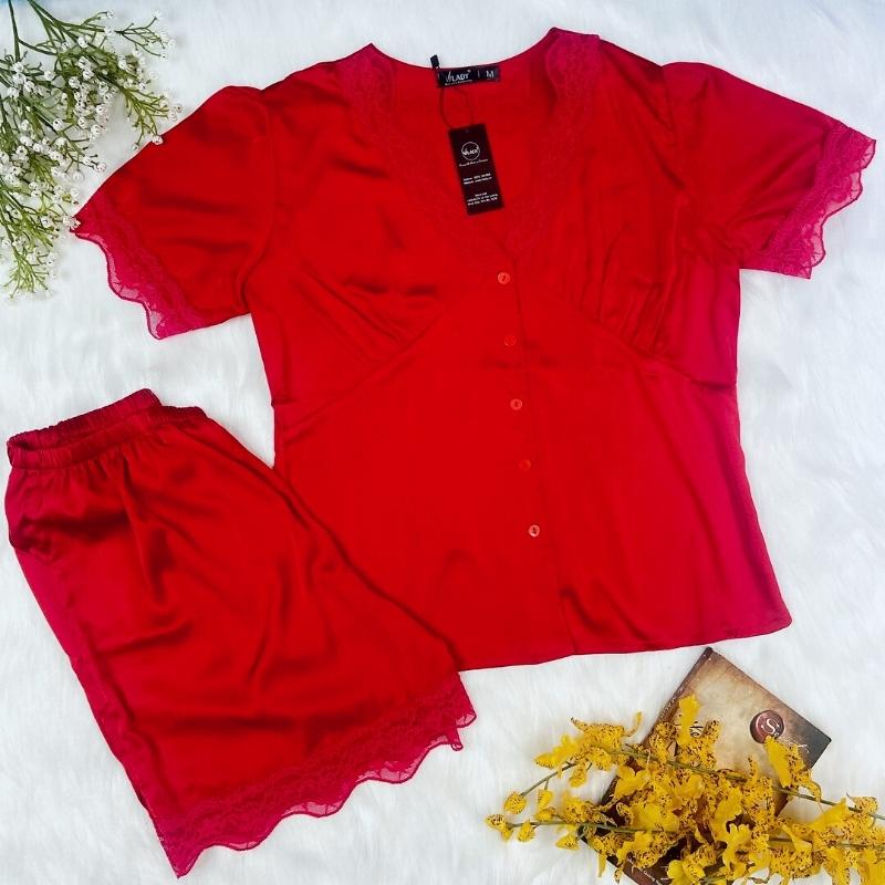 Đồ bộ pijama lụa, đồ mặc nhà nữ VILADY - B126 kiệu quần đủi tay cộc họa tiết trơn phối ren sexy quyến rũ, chất liệu lụa Pháp ( lụa latin) cao cấp - Màu đỏ