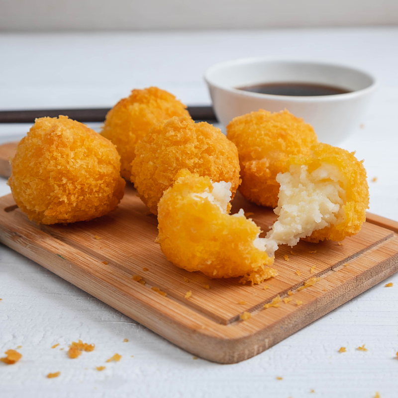 Phô mai viên Đôi Đũa Vàng 300g nhân Mozzarella tan chảy béo ngậy
