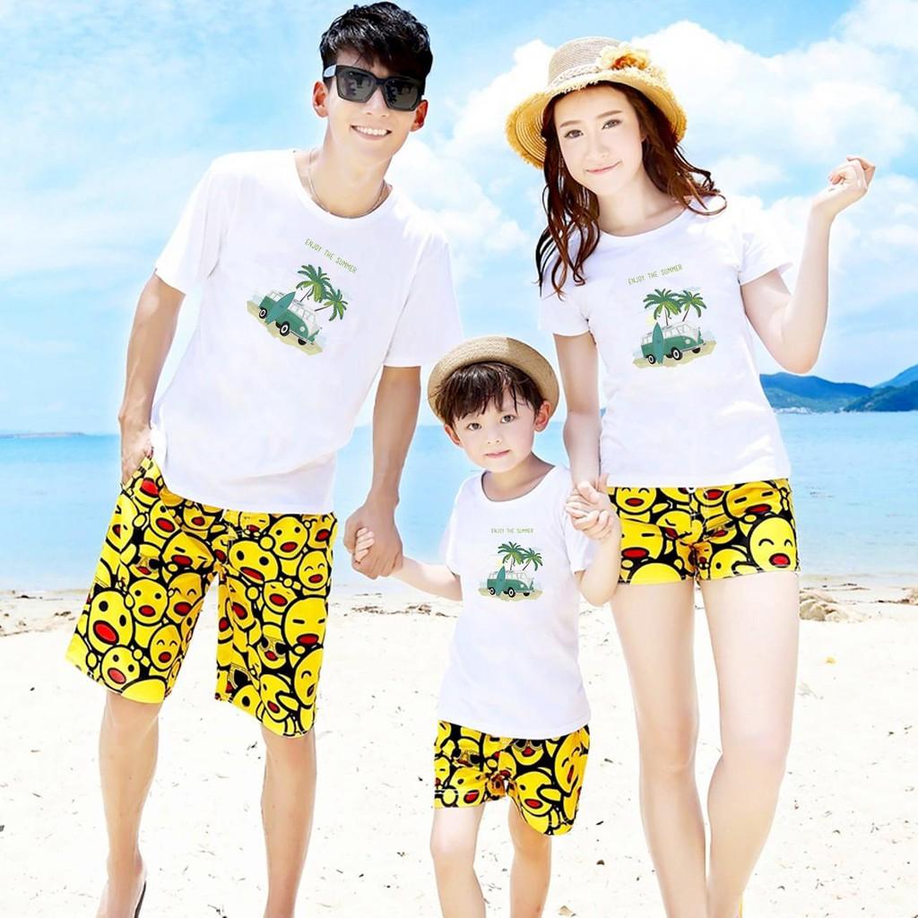 Áo thun gia đình đẹp in lên xe du lịch dễ thương cao cấp