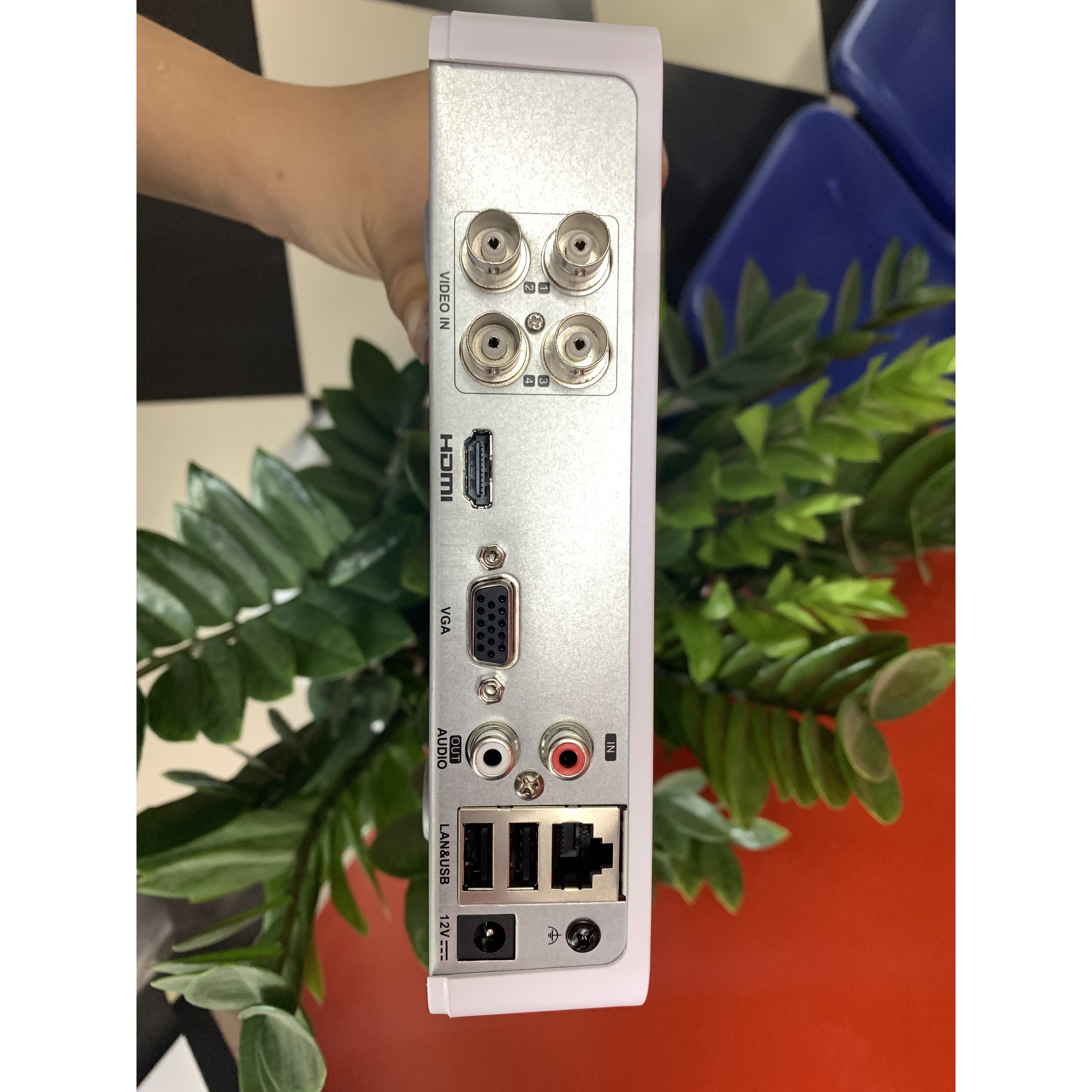 Đầu ghi hình camera Hikvision 4 port 2.0