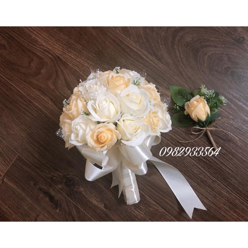 Bó hoa cưới cầm tay cô dâu sáp thơm(kèm hoa cài áo)