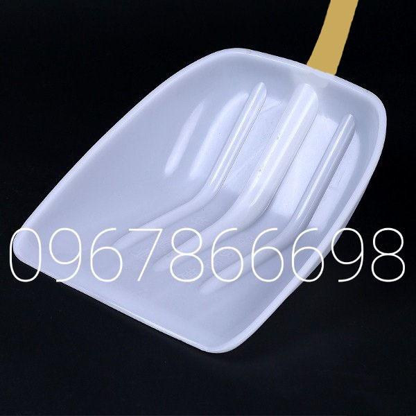 Xẻng nhựa cỡ lớn rất bền và đa dụng loại tốt