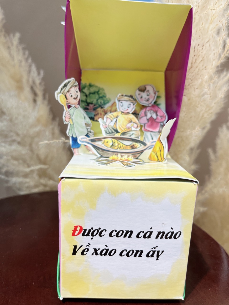 Combo Quà tặng Thiếu Nhi : Đồng Dao Nhớ Ơn - Trời Mưa Trời Gió - dựng hình