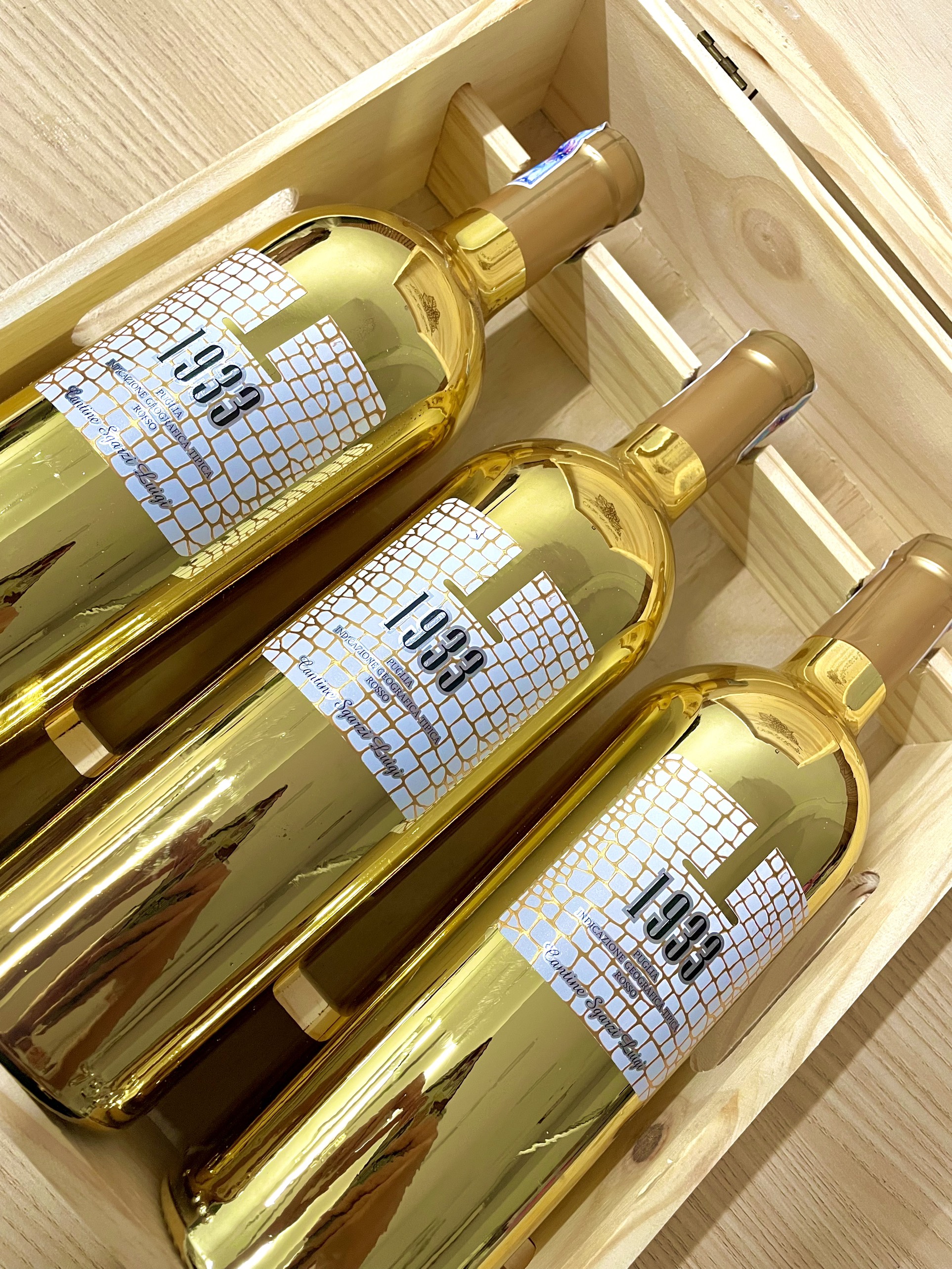 VANG Ý 1933 TOPAZ - Chai Màu Vàng