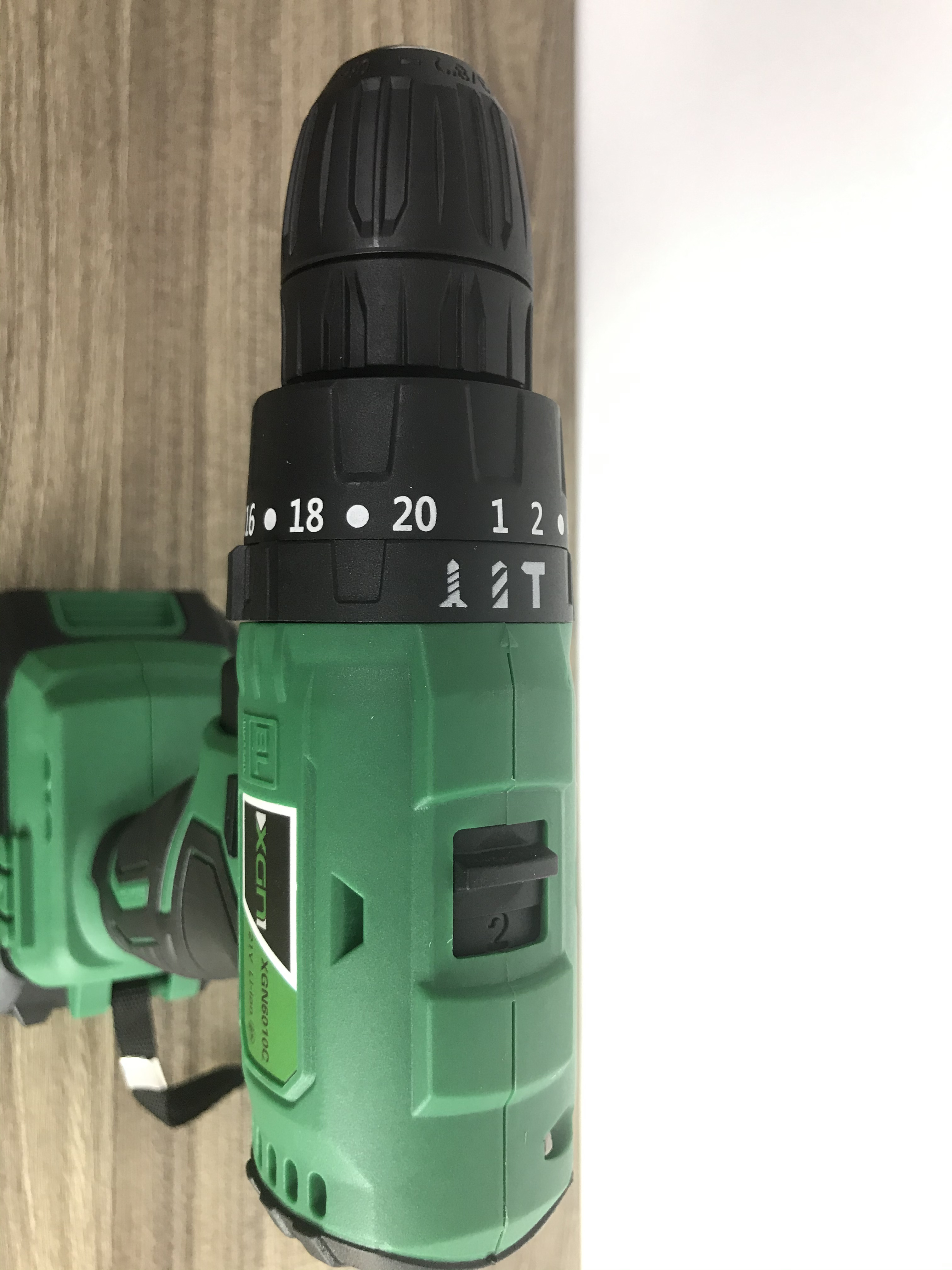Máy khoan pin 21V XGN 6010C - Motor không chổi than