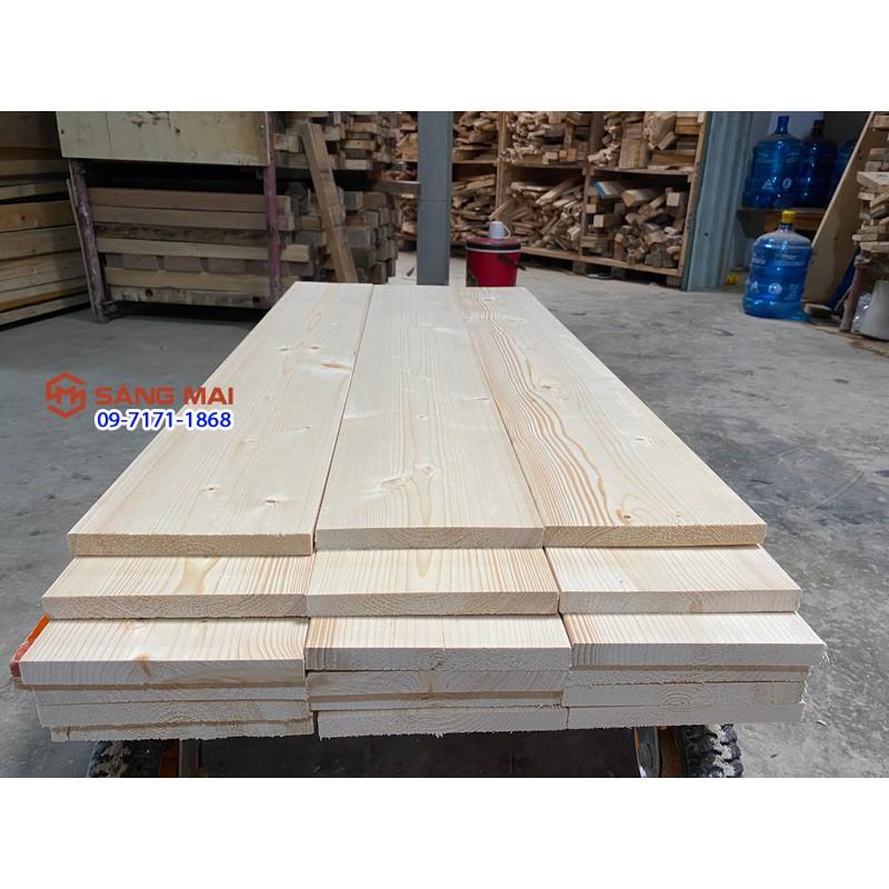 - Tấm gỗ thông mặt rộng 18cm x dày 2cm x dài 1m2 x láng mịn 4 mặt