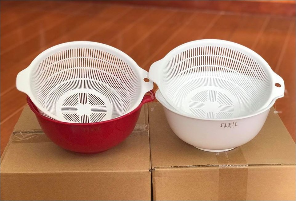 Bộ chậu rửa và rổ nhựa K534-1 màu trắng có lỗ thoát nước 1.5L Nội địa Nhật Bản