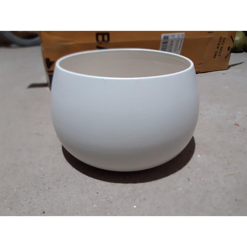 Chậu sứ men matt trắng đường kính 26cm