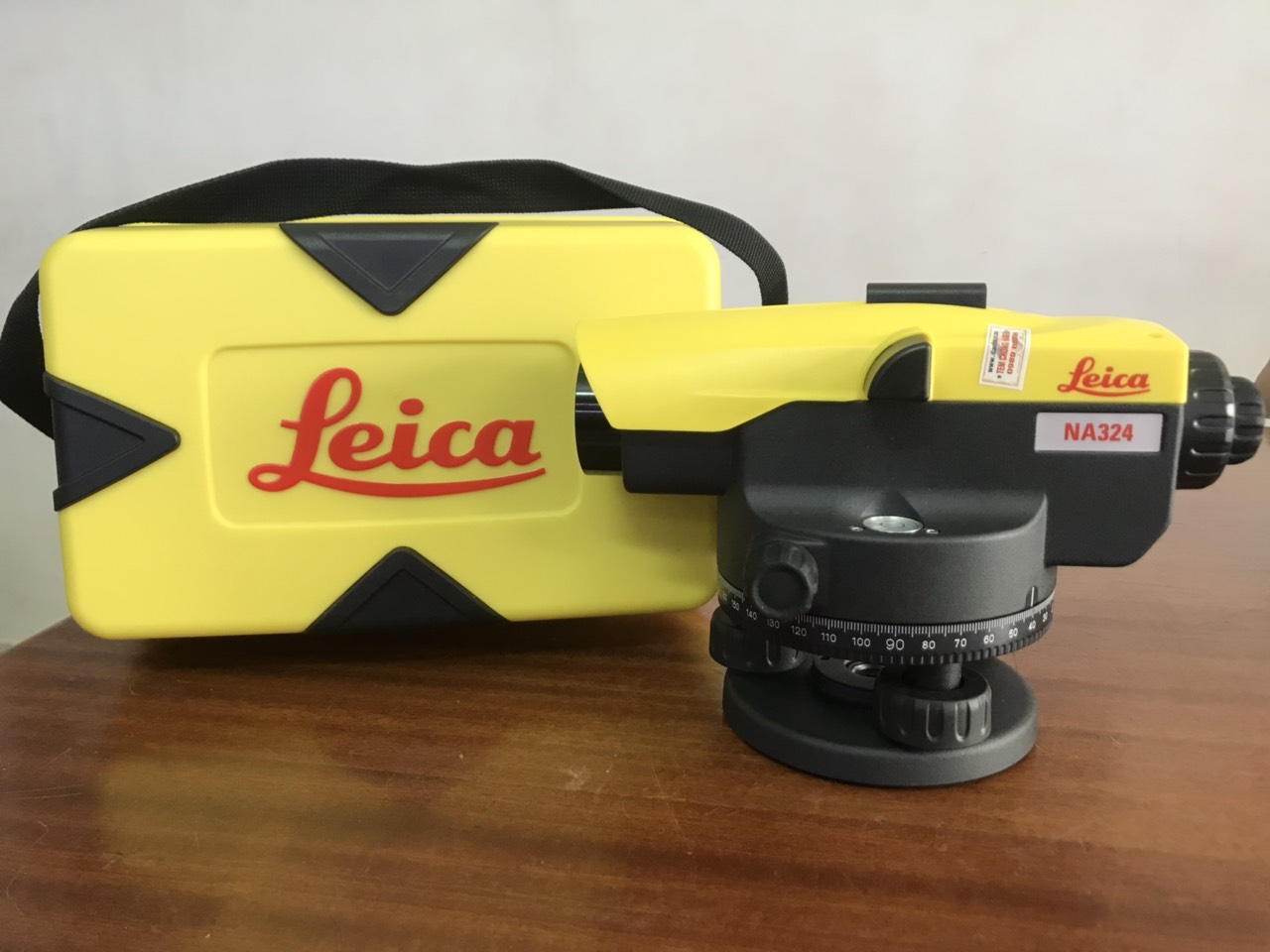 MÁY THỦY BÌNH TỰ ĐỘNG LEICA NA324 CHÍNH HÃNG