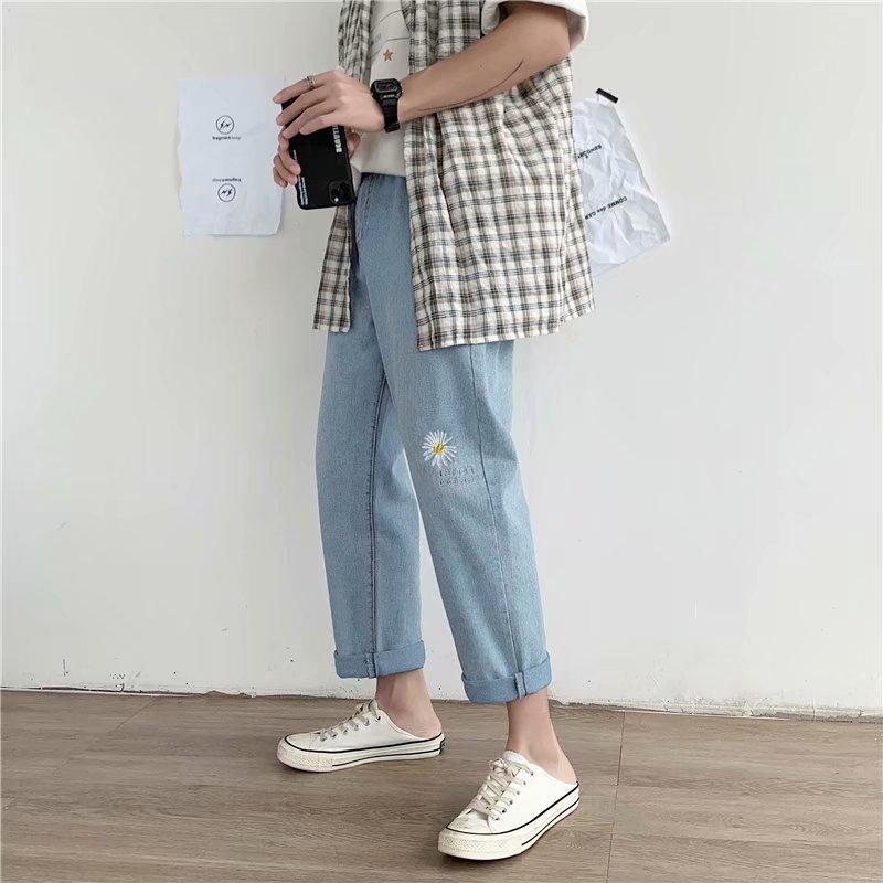 Quần Jean Ống Rộng Thêu Họa Tiết Hoa Cúc Thời Trang Dành Cho Nam
