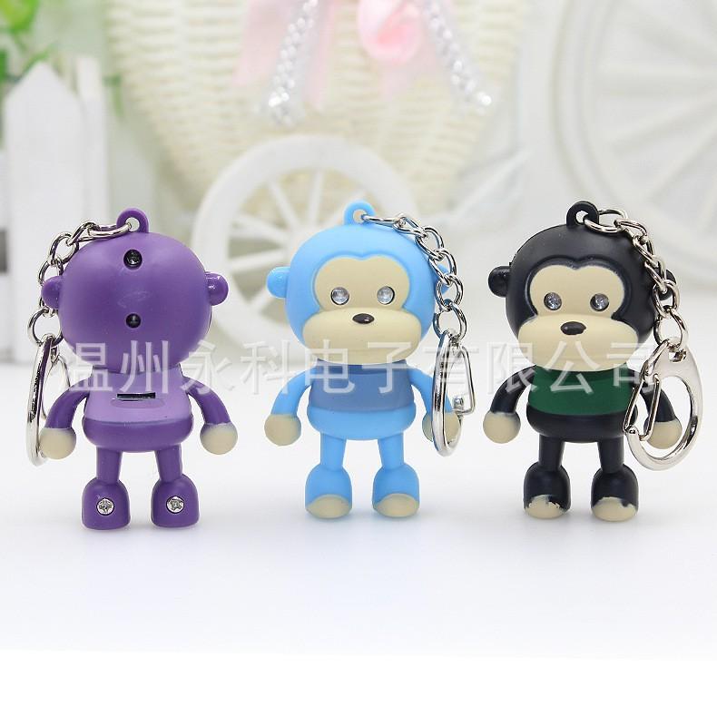 Móc khóa chú khỉ con phát sáng bằng pin mã WQY20 E4289