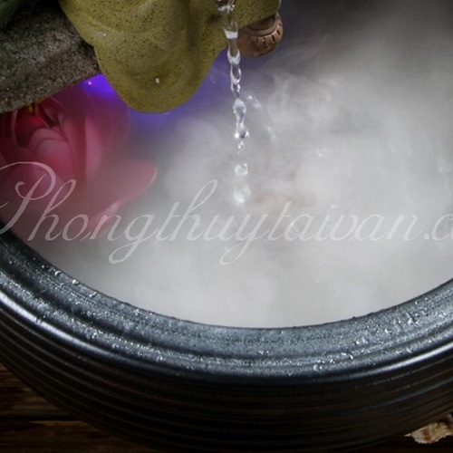 Máy tạo khói + đèn 12 màu thủy sinh - đầu nhựa