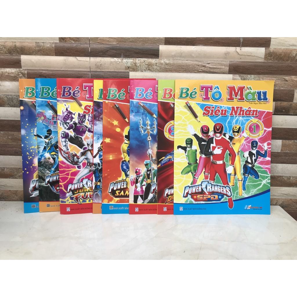 Bé tập tô màu siêu nhân