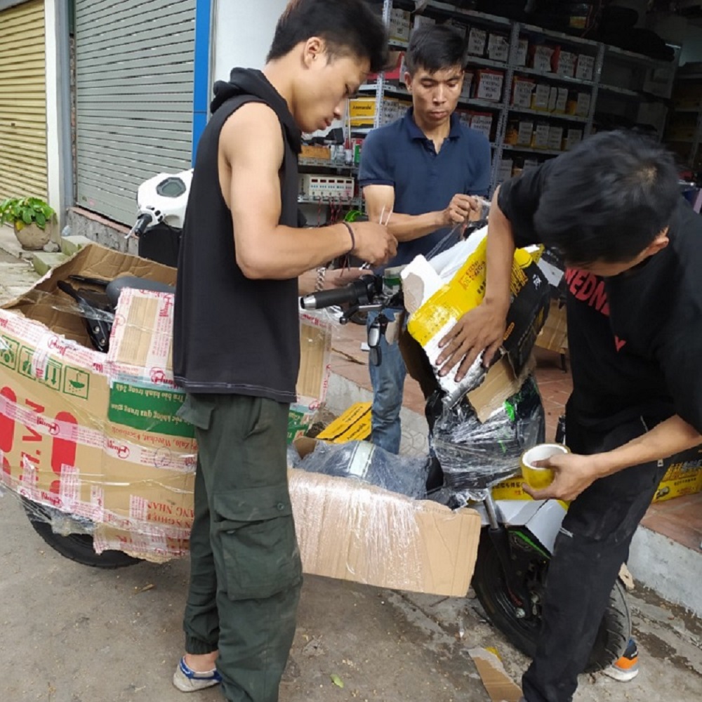 SẠC CHUYÊN DỤNG DÀNH CHO XE ĐẠP ĐIỆN NIJIA - SIÊU BỀN - SẠC DÒNG ĐIỆN CHUẨN - NGẮT ĐIỆN TUYỆT ĐỐI - BẢO VỆ XE - KÉO DÀI TUỔI THỌ ẮC QUY - LOẠI 48V-12AH HOẶC 48V-20AH - CHÂN ĐẶC HOẶC CHÂN CHỤP