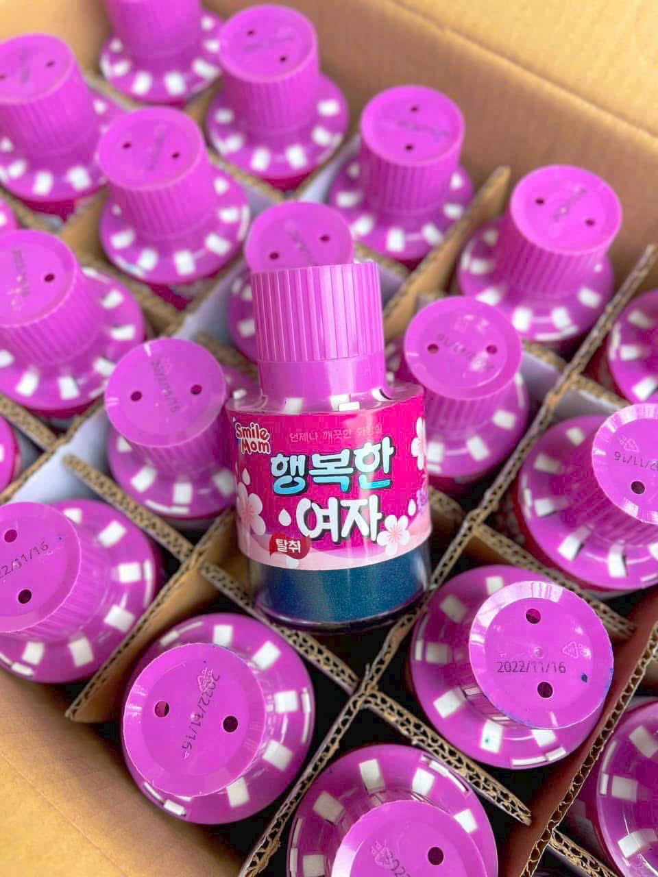 Chai thả vệ sinh diệt khuẩn và làm thơm bồn cầu, cốc thả bồn cầu