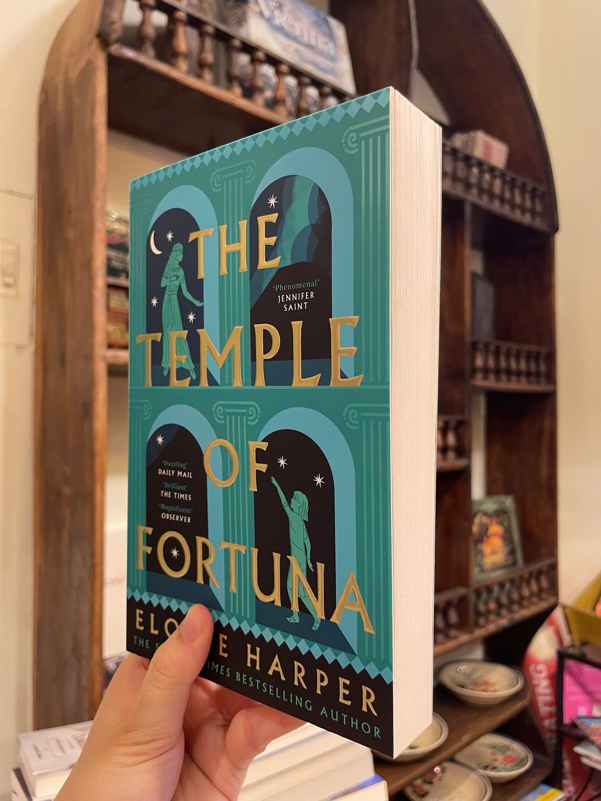 Sách - The Temple of Fortuna by Elodie Harper - Historical Fiction/Mythology book in English
