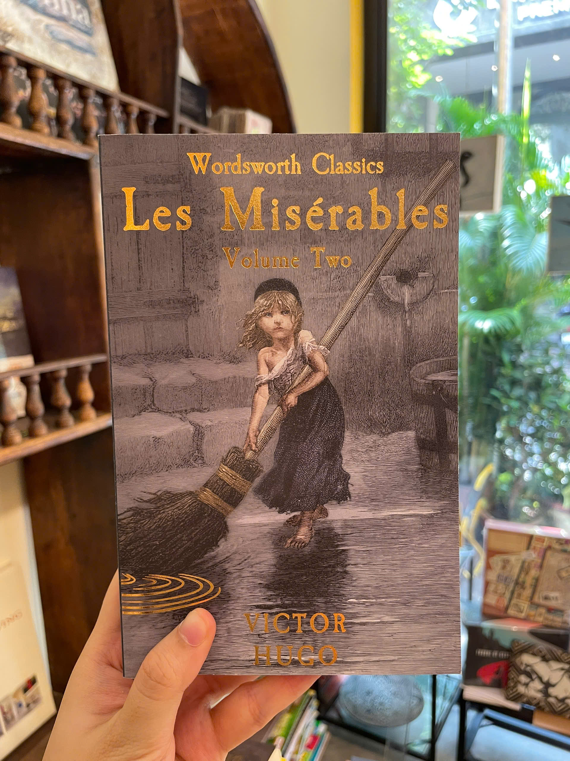 Sách - Les Miserables: Volume 2 by Victor Hugo - Classics/Fiction/Historical Fiction book in English