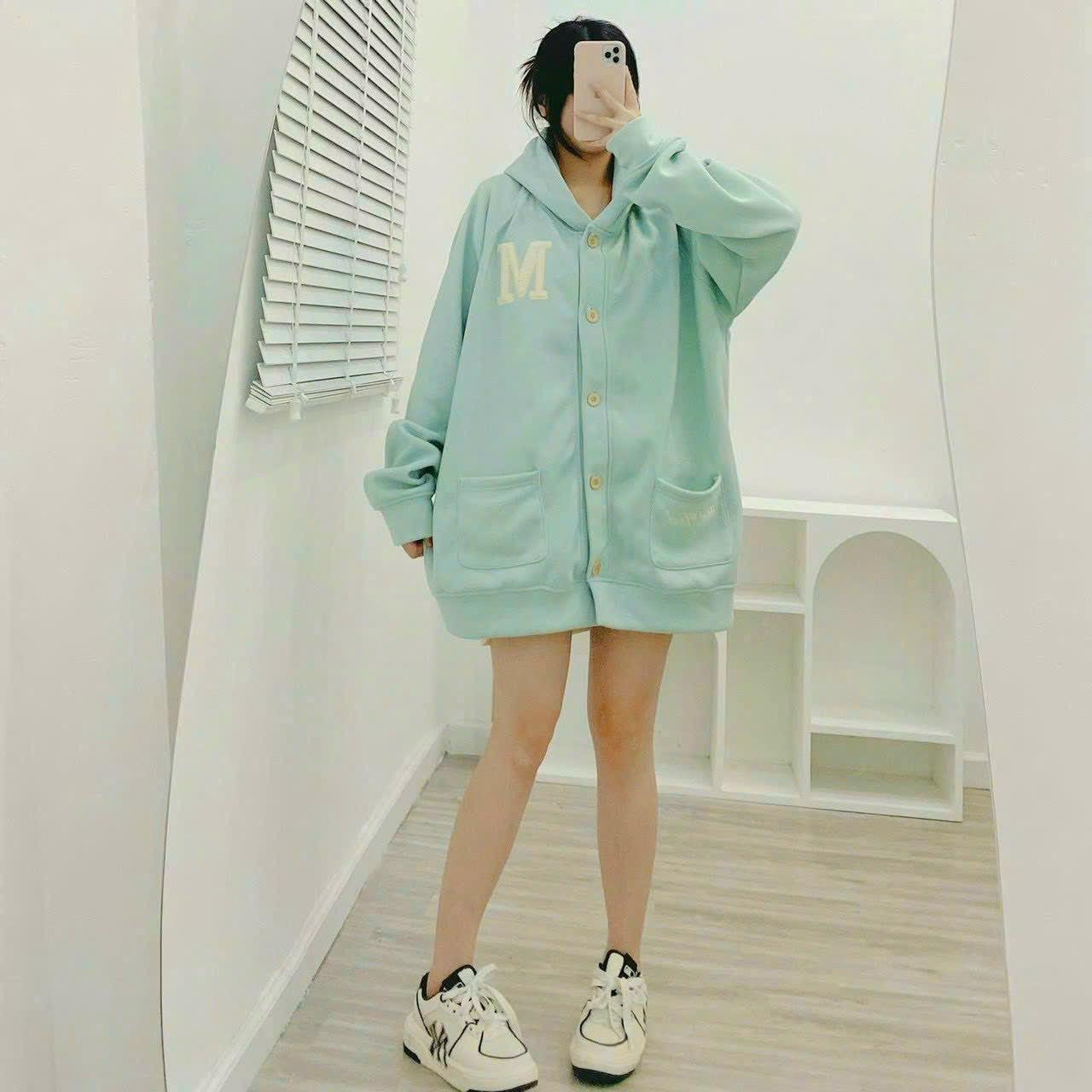 [FREESHIP] Áo Khoác Hoodie Nam Nữ Với kiểu Form Rộng Uniesx Có Nút Gài Phối Thêm Chữ M HTM FASHION - Kem