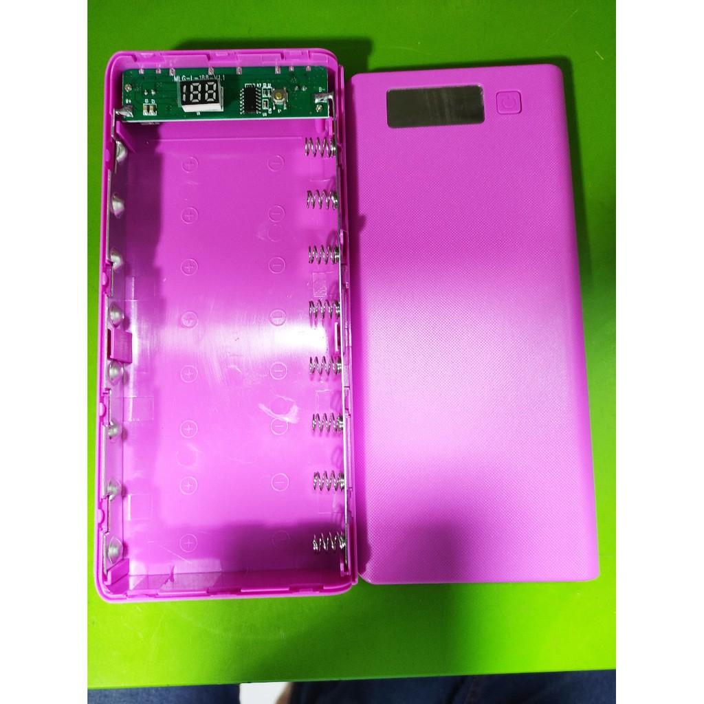 Box sạc dự phòng lắp 8 cell 18650 vỏ nhựa màn LCD màu hồng