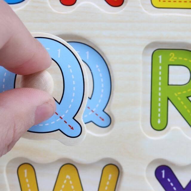 Bảng ghép hình núm gỗ - Bảng gỗ có núm nhiều chủ đề cho bé