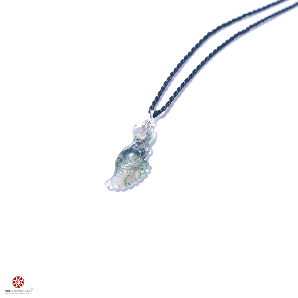 Mặt dây chuyền Hồ Ly Mã Não Rêu - Hợp mệnh Hỏa, Mộc - Sản phẩm được tặng kèm dây đeo | VietGemstoens