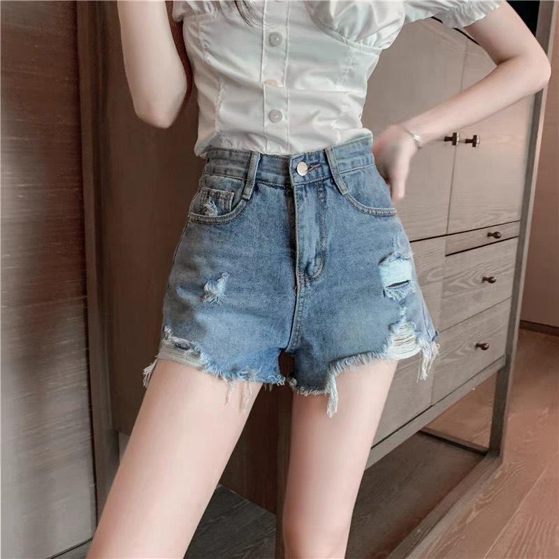 Quần short jean nữ BigSize lưng cao trên rốn, co dãn mạnh, tua lai, màu xanh nhạt rách kiểu dành cho người mập 3451