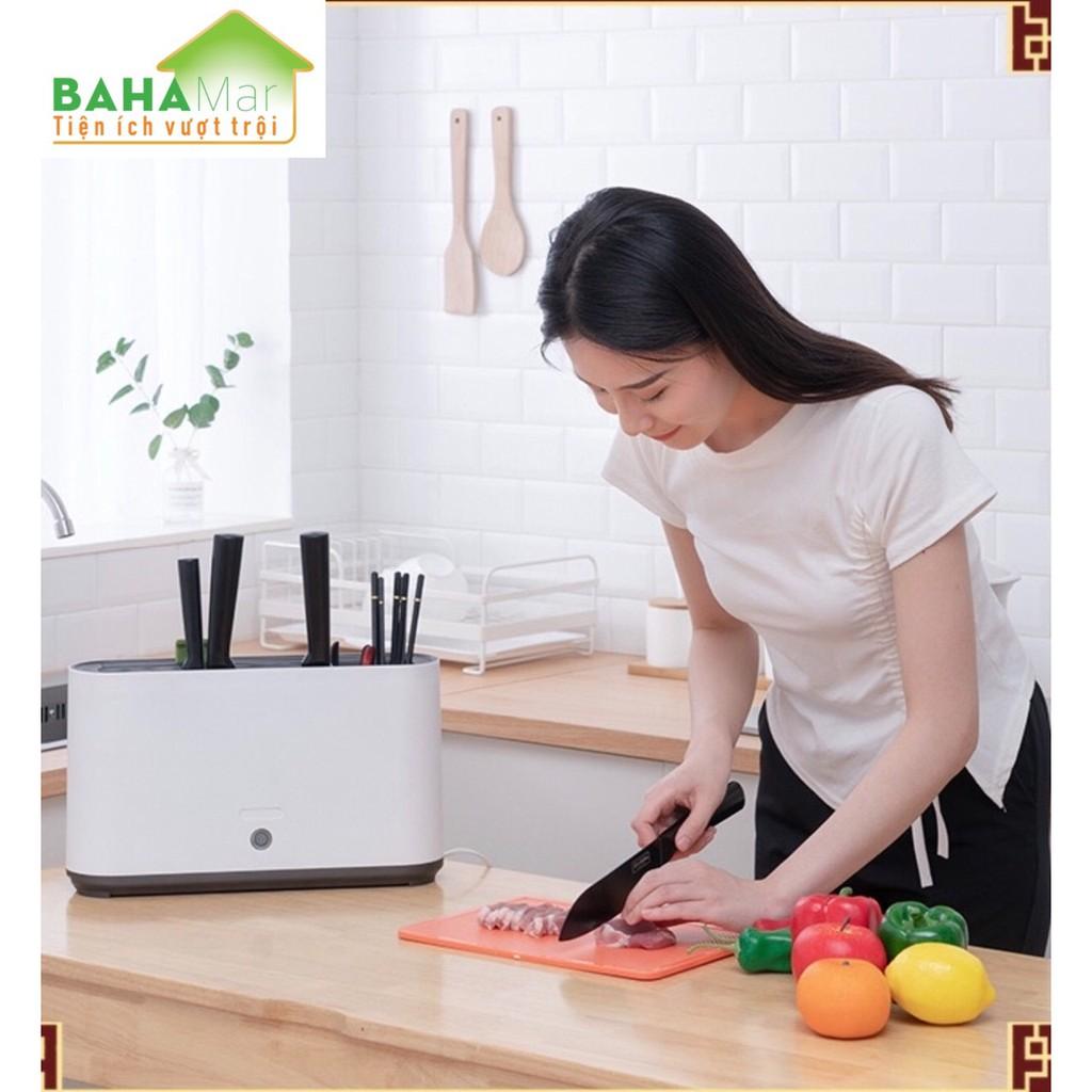 MÁY KHỬ TRÙNG VÀ SẤY KHÔ DỤNG CỤ NHÀ BẾP "BAHAMAR" dùng tia UV xử lý không để các loại vi khuẩn, nấm