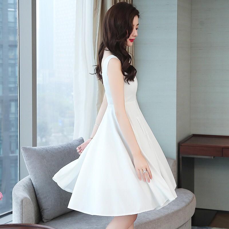 ĐẦM XÒE TRẮNG CÔNG CHÚA