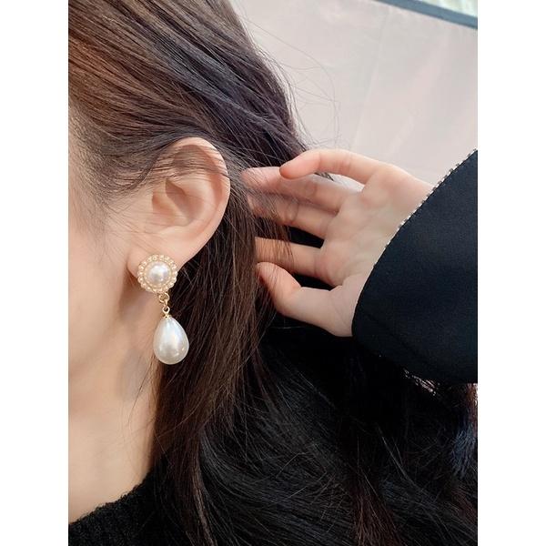 Hoa tai đính hạt cổ điển - Arora boutique