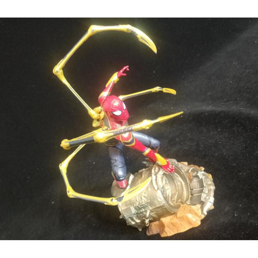 Mô hình Nhân vật Phim Avengers Iron Spider Man người nhện màu sắc nét đậm chi tiết