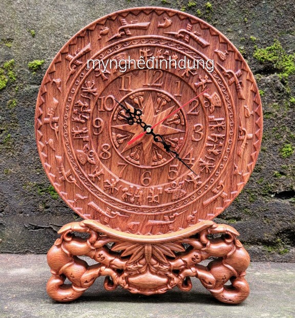 Tranh đồng hồ khắc trống đồng đông sơn trang trí phòng khách bằng gỗ hương đá kt mặt tròn 27×3×37cm 