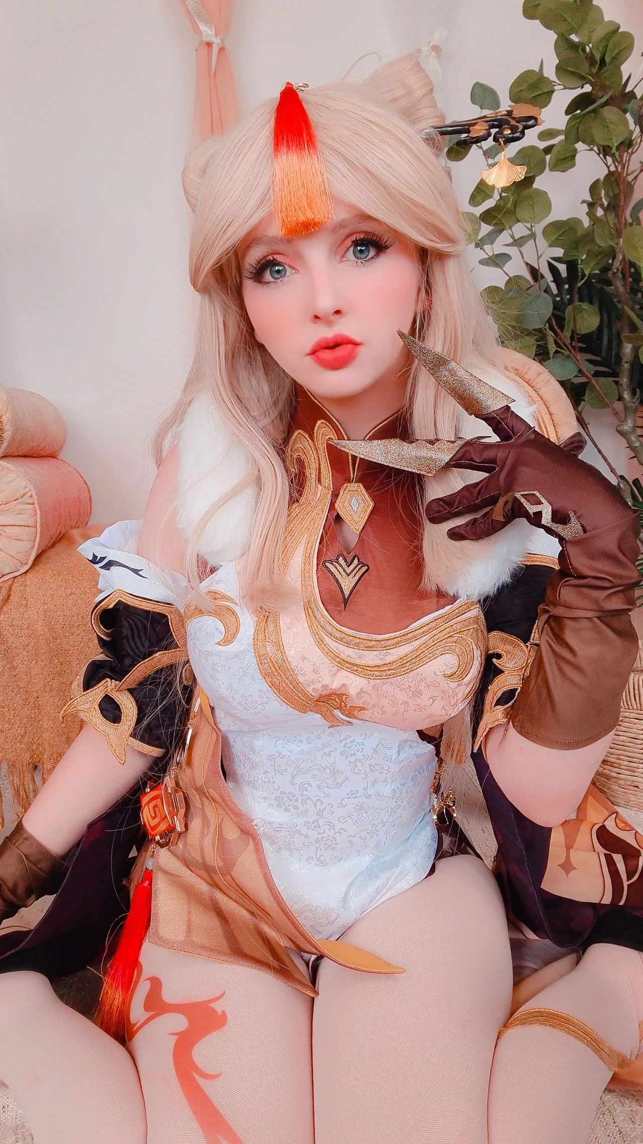 hình cosplay chapter 366 42