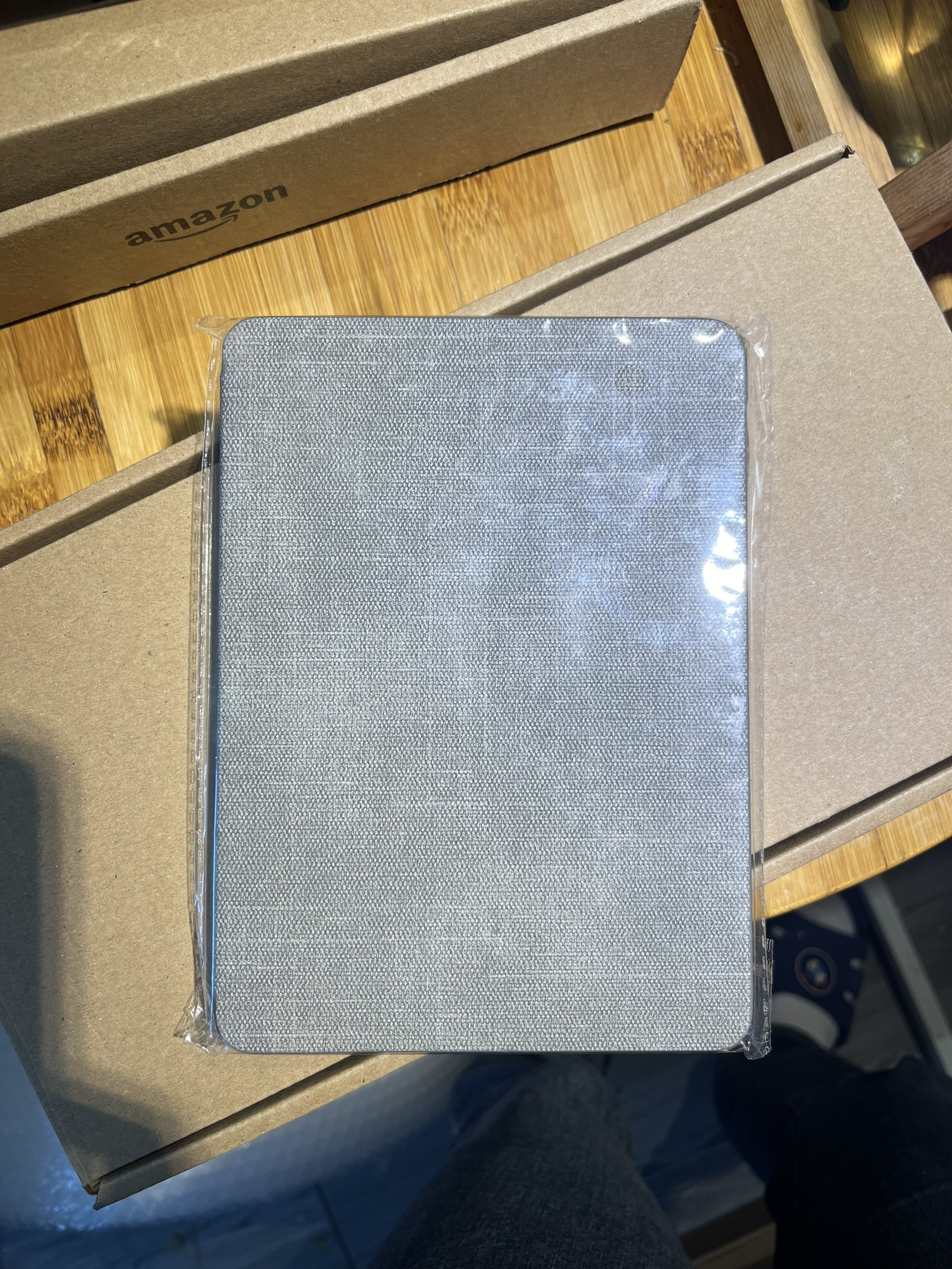 Cover bao da cho Kindle Paperwhite gen 5 11th họa tiết vân vải sang trọng - hàng chính hãng