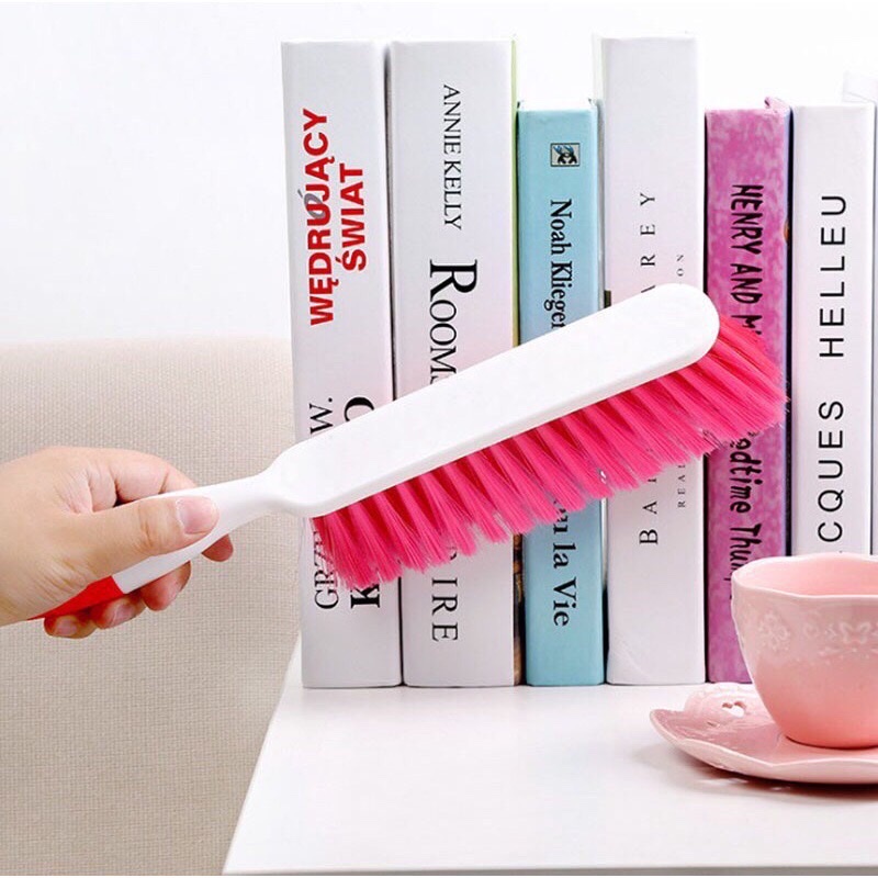 Chổi quét bụi ,chổi vệ sinh , ghế sofa ,bàn chiếu ô tô giường chiếu đa năng